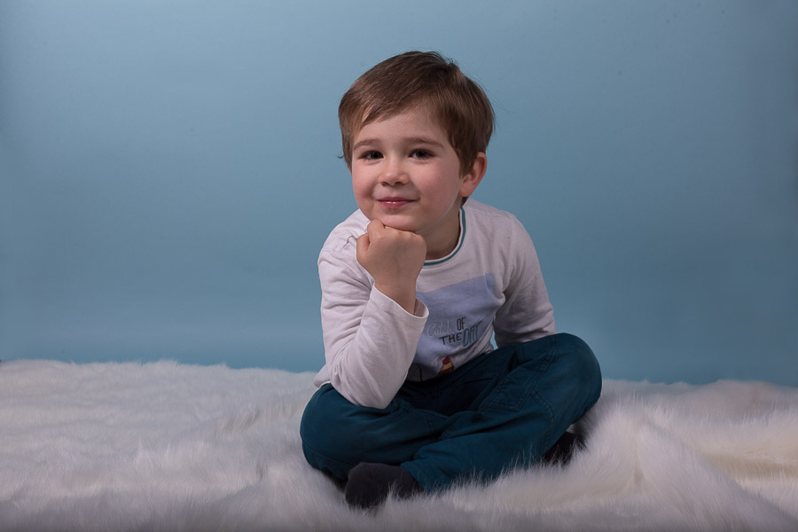 photographe-enfant-studio-vincennes-victor